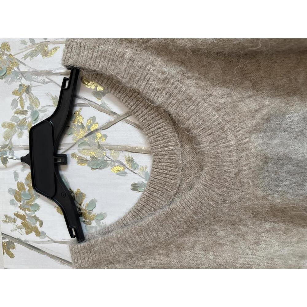 White House Black Market Beige Sweater with Sequin Detail, Size M - Picture 6 of 8